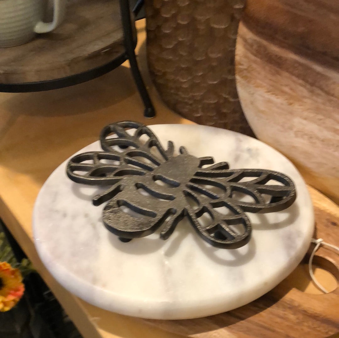 Cast Aluminum Bee Trivet w/ rubberized feet