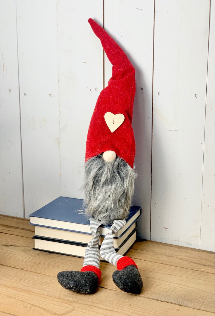 Gnomes with Dangling Legs