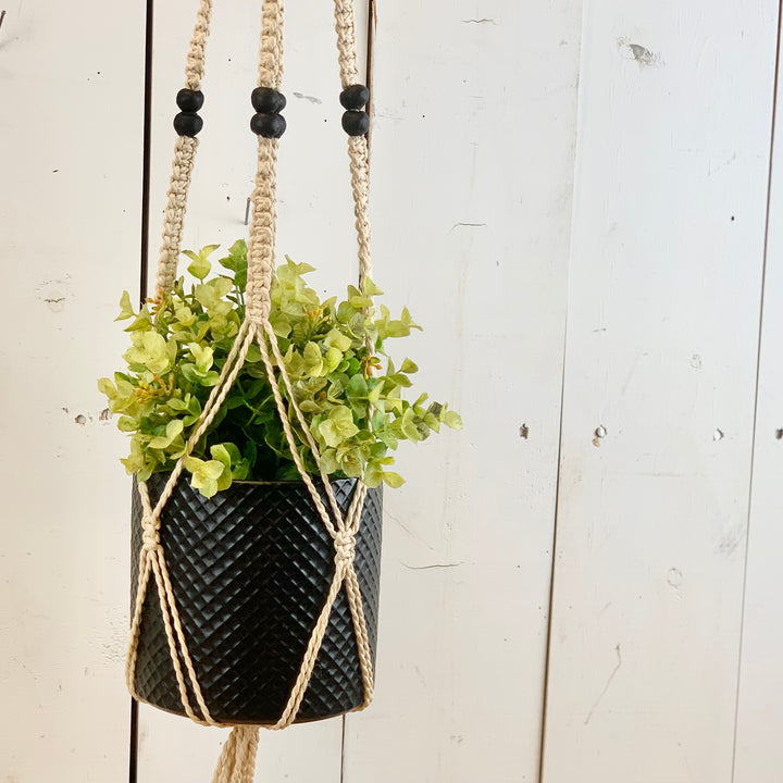 Ivory Macramé Hanger with 1 Tier of Black Beads
