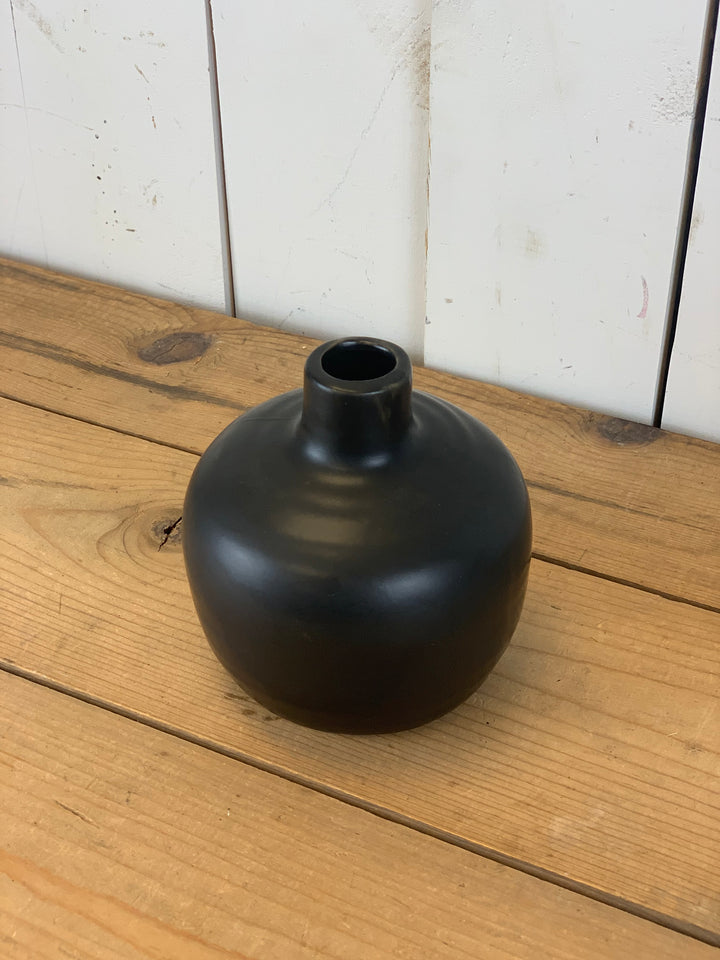 Black Matte Vases