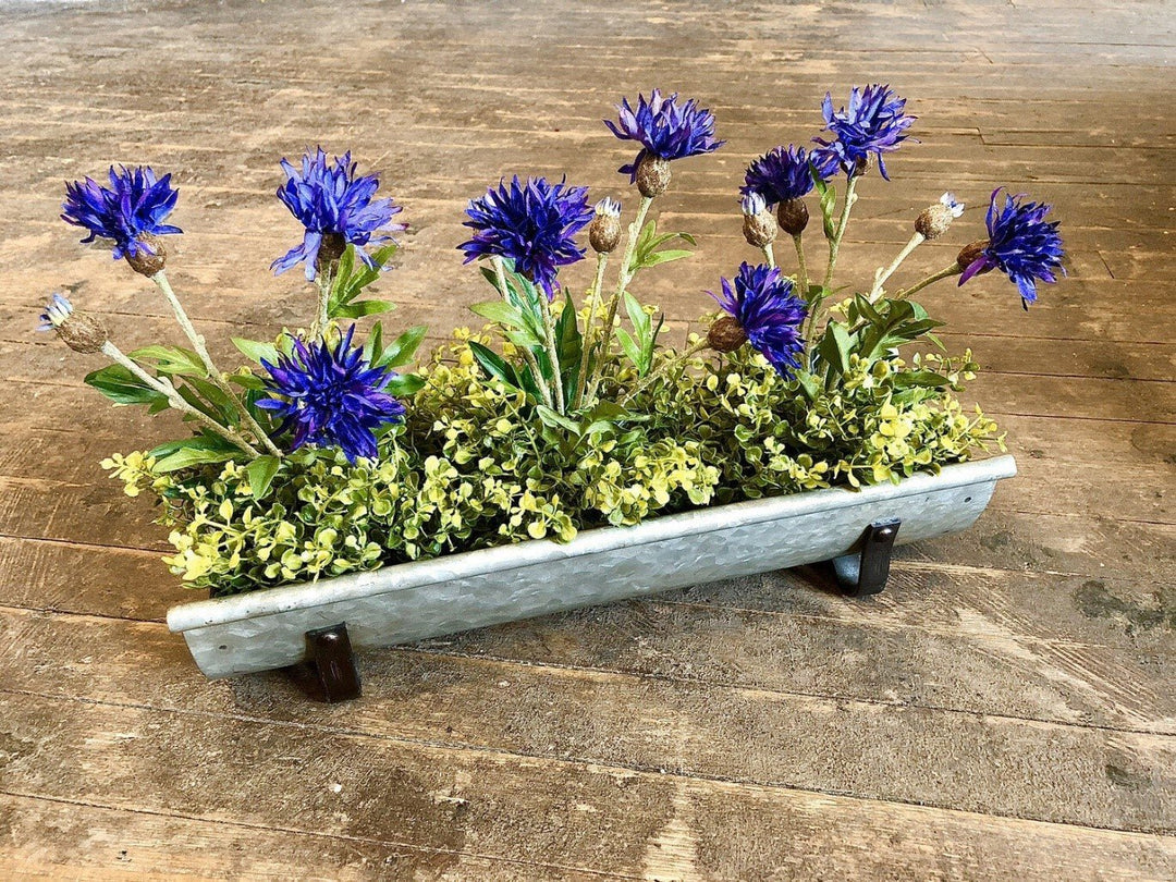 Welcome Spring With Farmhouse Style