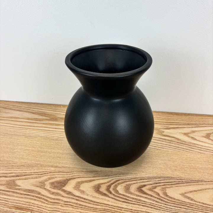 Round Black Vase