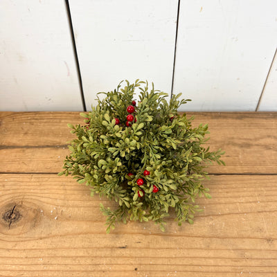 Mini Leaf with Red Berry Collection