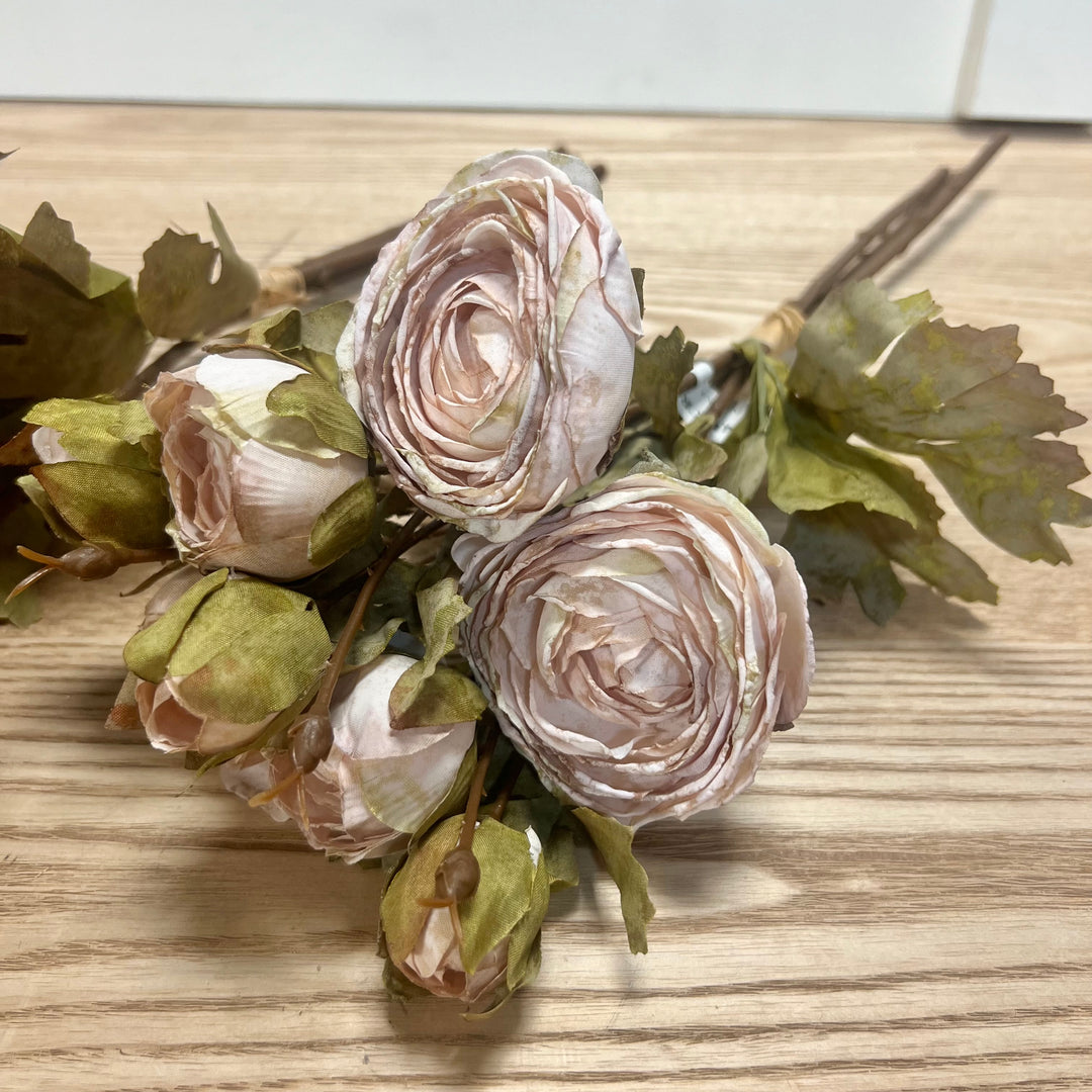 Faux Dried Ranunculus Bundles – Prairie in Bloom