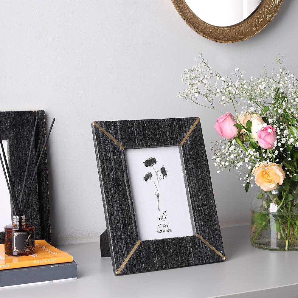 Midnight Black Marble 4" x 6" Frame