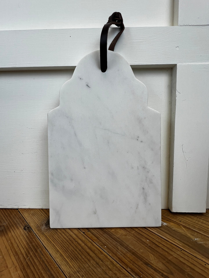 Scalloped Arch Marble Cutting Board