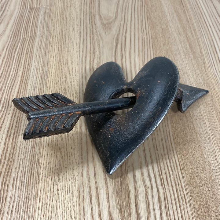 Cast Iron Heart & Arrow