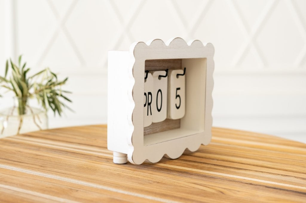 Wood Scalloped Perpetual Calendar