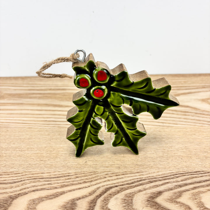 Mango Wood Holly Ornament