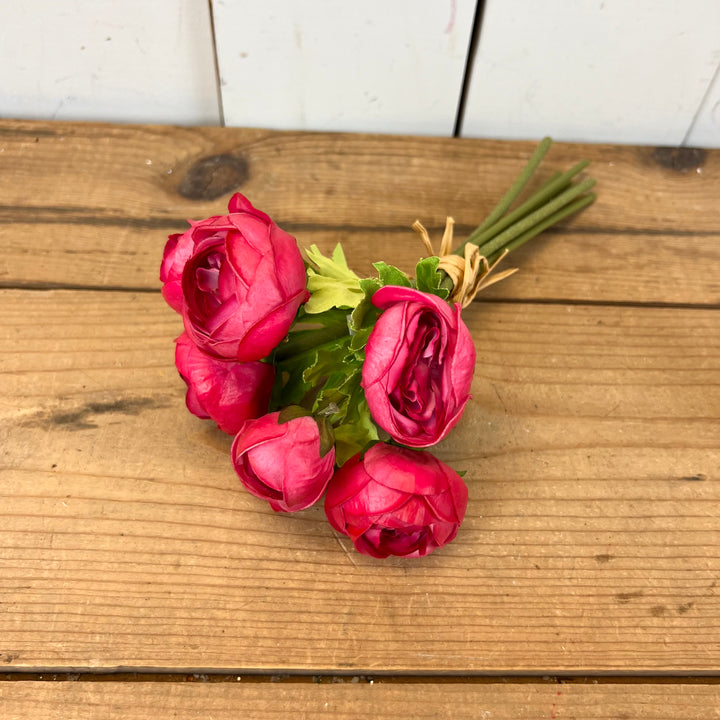 Real-Feel Ranunculus Bundles