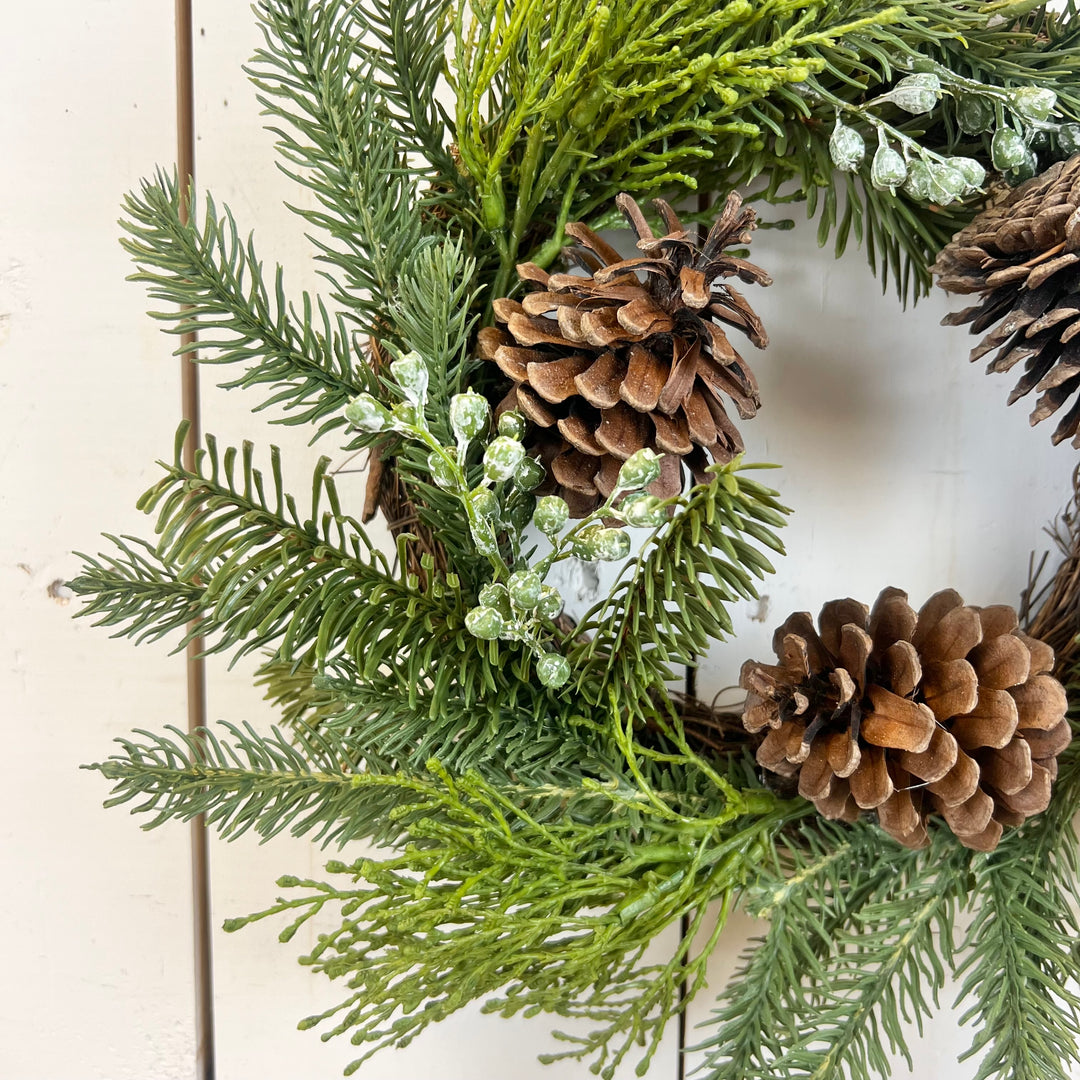 Mixed Pine with Pinecone Accent Collection