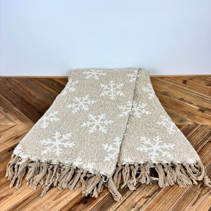 Snowflake Pattern Woven Fabric Jacquard Throw with Fringe
