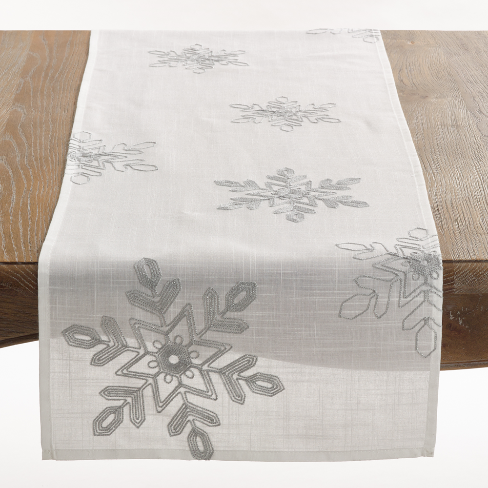 Snowflake Table Runner