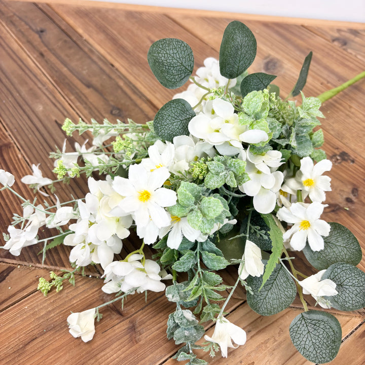 White Flower Mix Collection