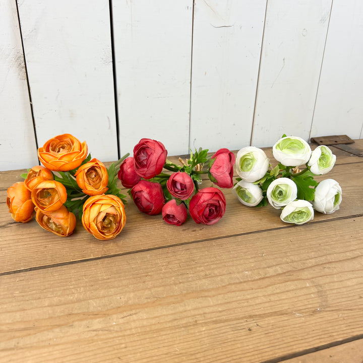 Real-Feel Ranunculus Bundles