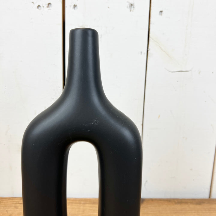 Matte Black Donut Vase