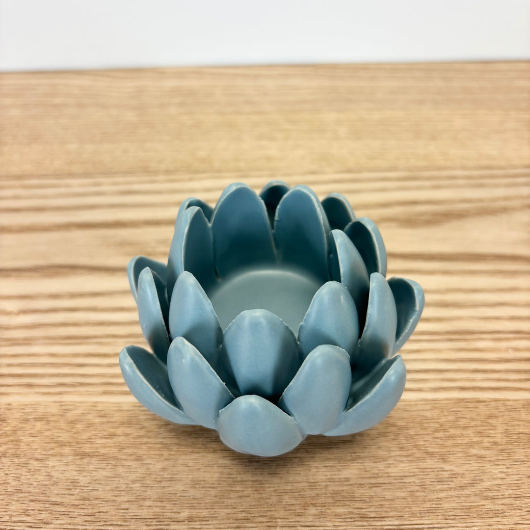 Sky Blue Artichoke Tealight Candle Holder
