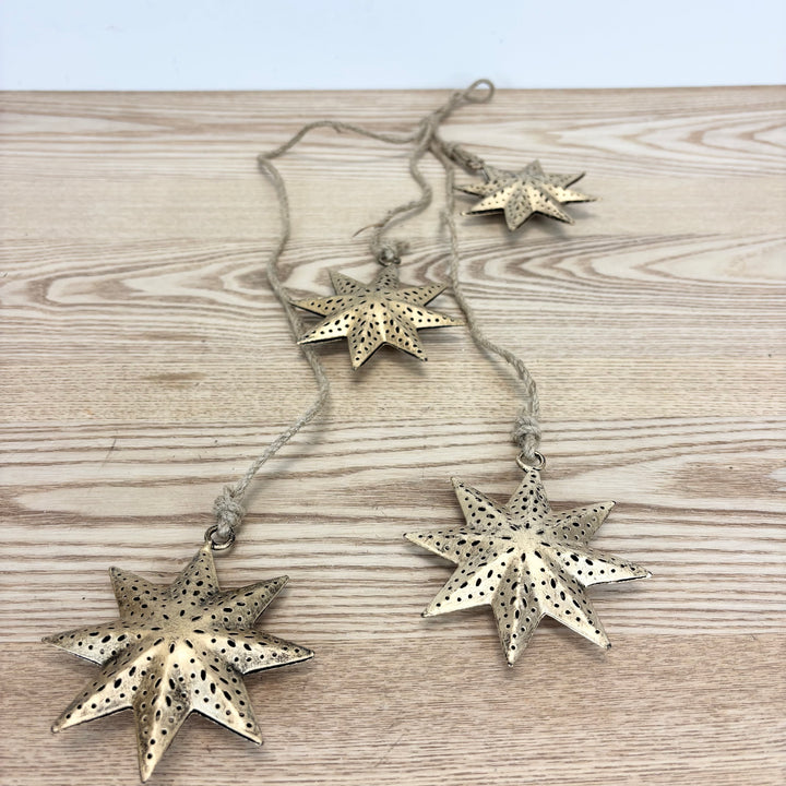 Star Cluster Strand