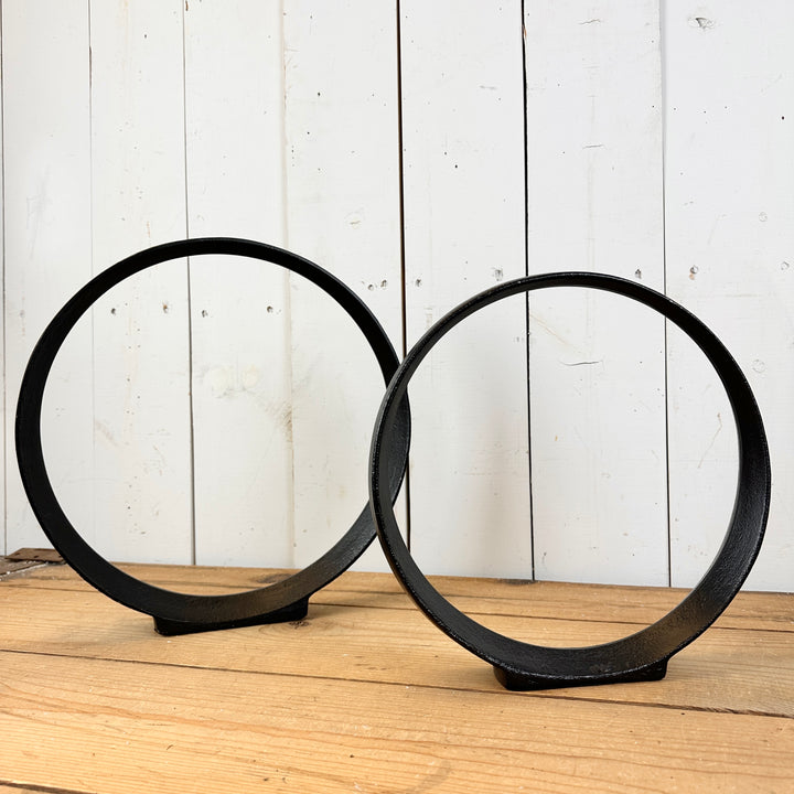 Black Ring Sculpture Set