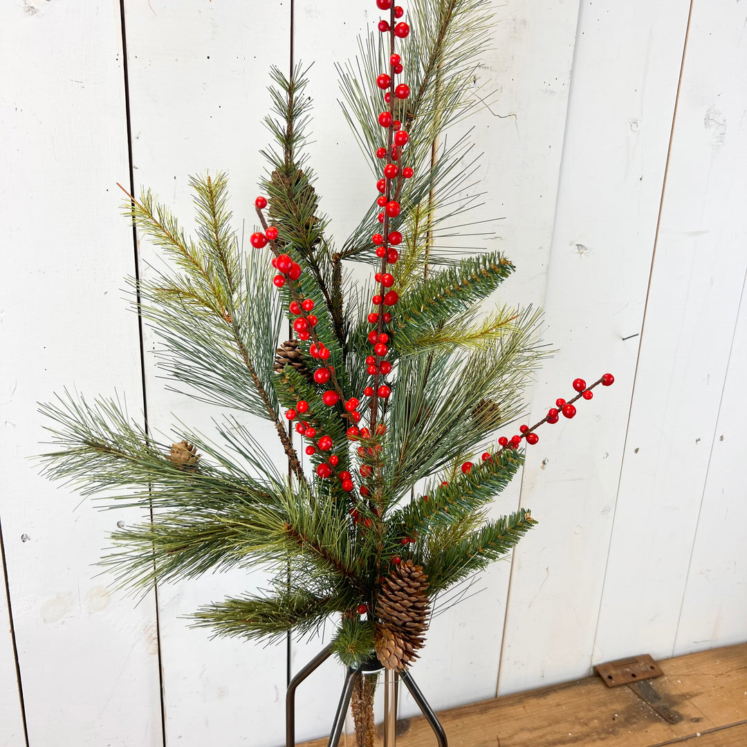 Pine and Red Berry Table Top Design Kit