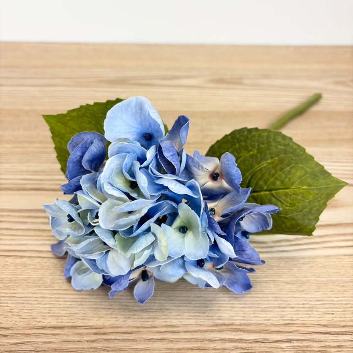 Real Feel Hydrangea Stem - 4 Colors