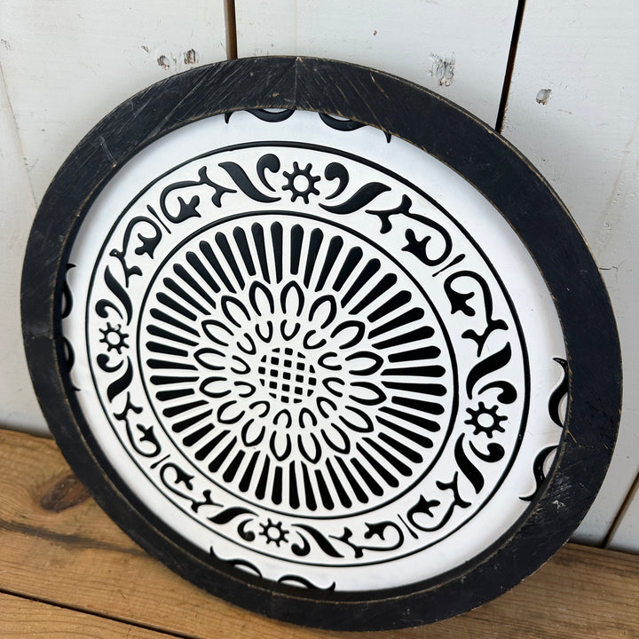 Black and White Wall Medallions