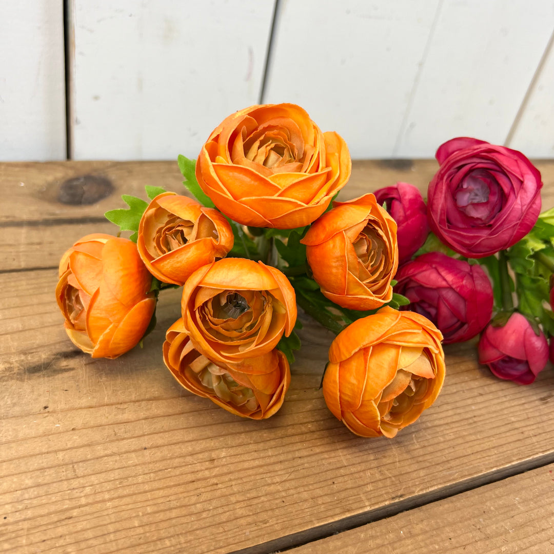 Real-Feel Ranunculus Bundles