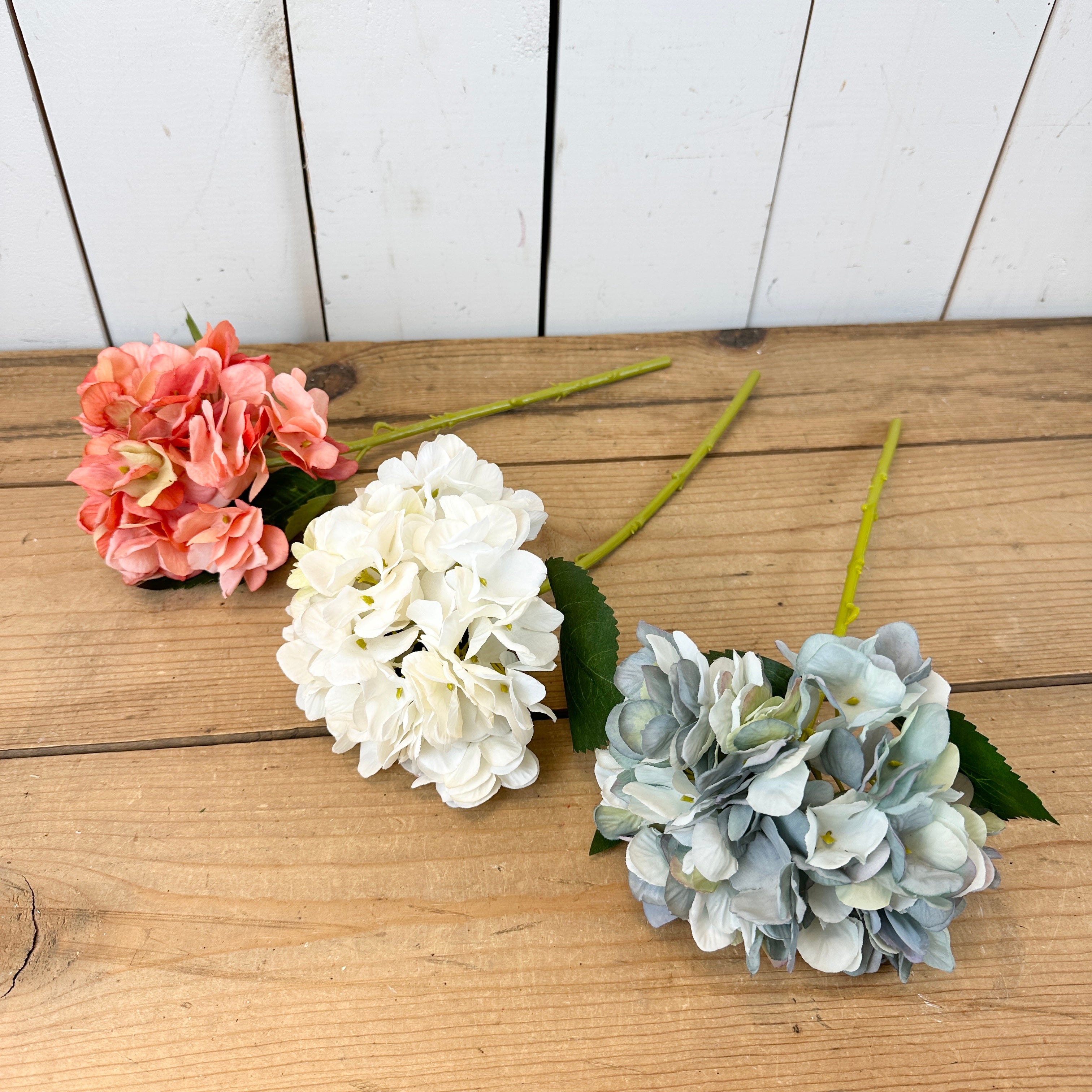 Faux Dried Spring Hydrangea Stems – Prairie in Bloom