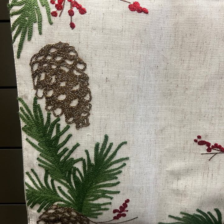 Pine Cone Holiday Table Runner