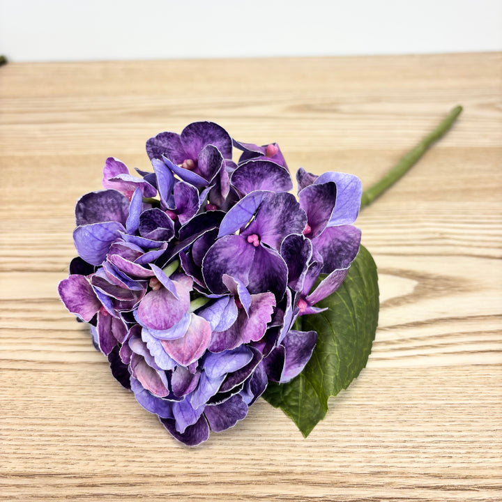 Real Feel Hydrangea Stem - 4 Colors
