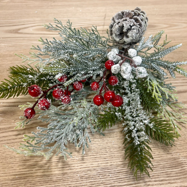 Iced Cedar and Berry Stem