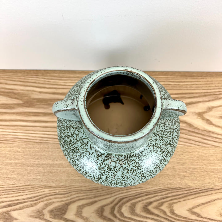Stoneware Pot