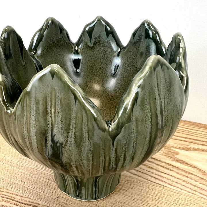 Green Tulip Stoneware Pot