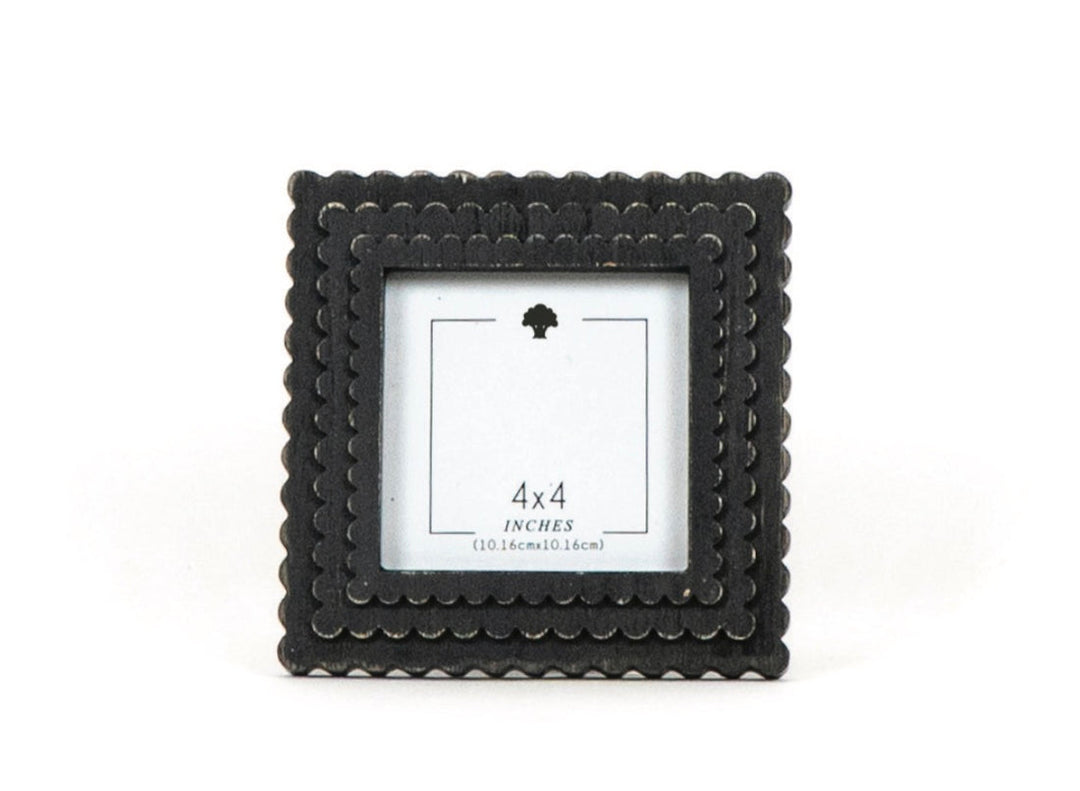 Wood Scallop Photo Frame, 4 sizes, 5 colors
