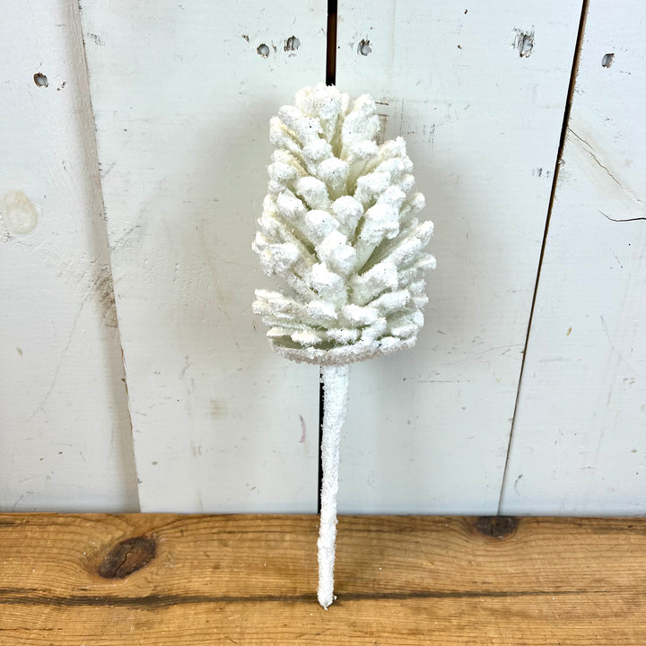 Snowy Pine Cone Pick