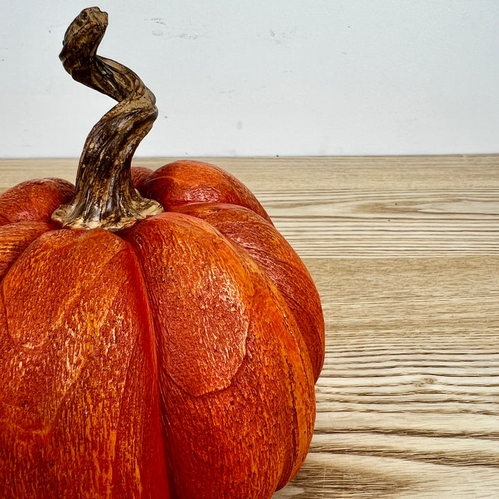 Wood Grain Pumpkins