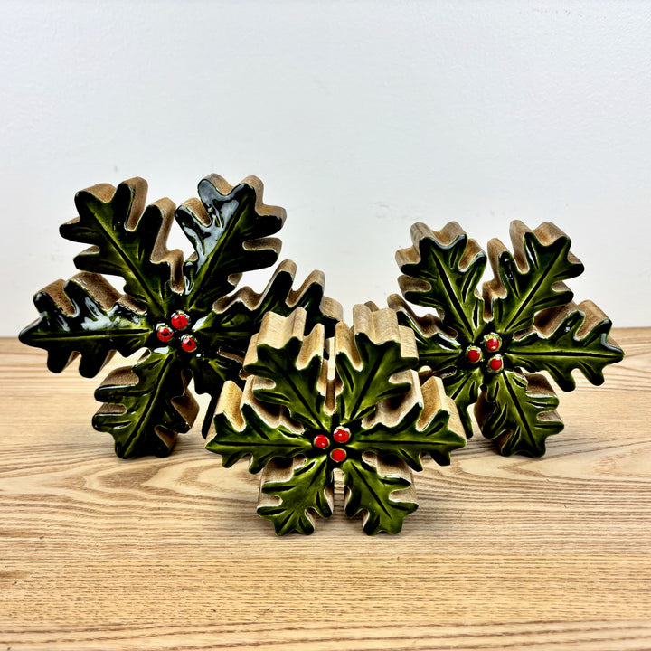 Mango Wood Holly Snowflake - 3 Sizes