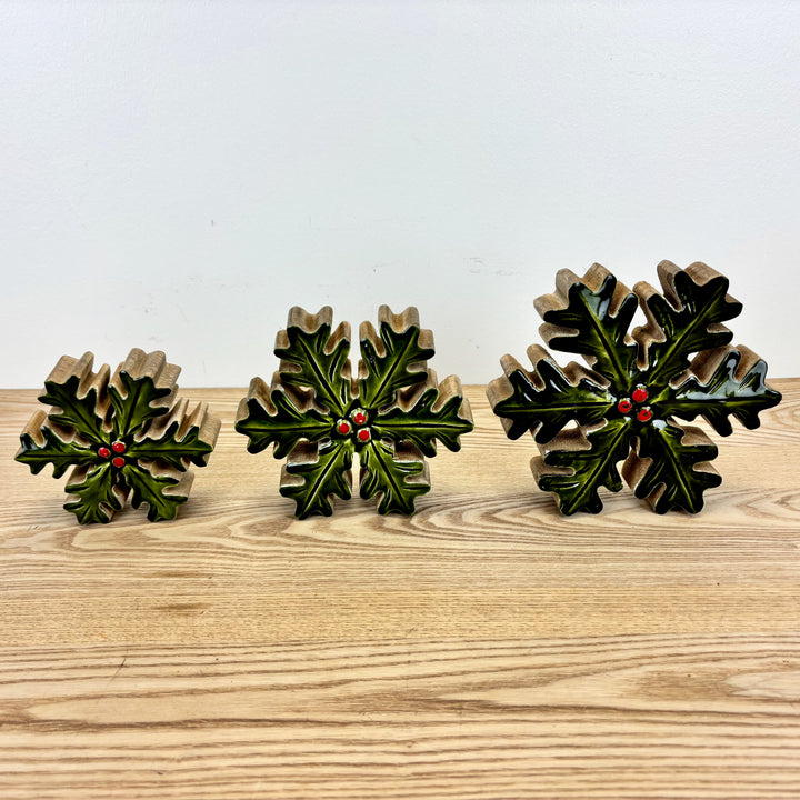 Mango Wood Holly Snowflake - 3 Sizes