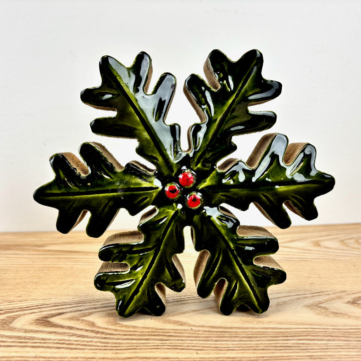 Mango Wood Holly Snowflake - 3 Sizes