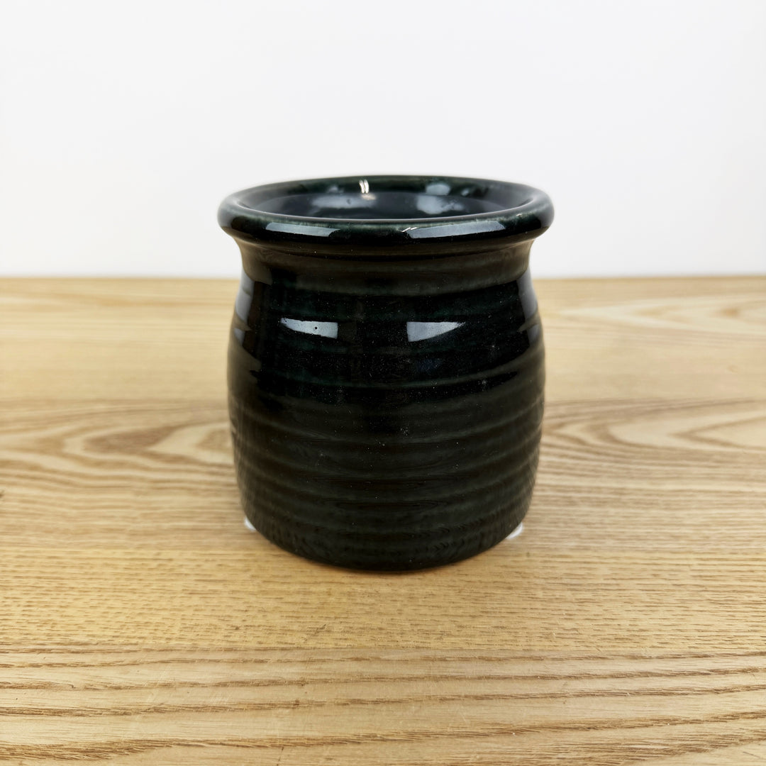 Curved Ceramic Planter, Available in 3 Colors