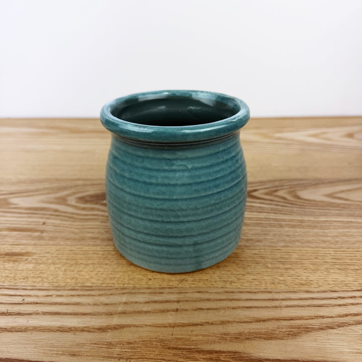 Curved Ceramic Planter, Available in 3 Colors