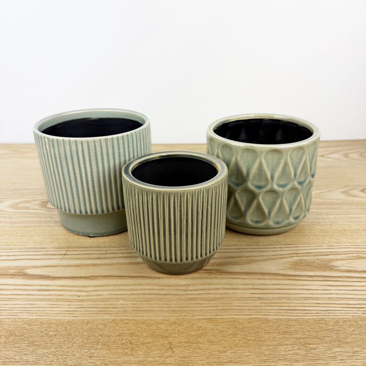 Large Ruffled Ridge Planter