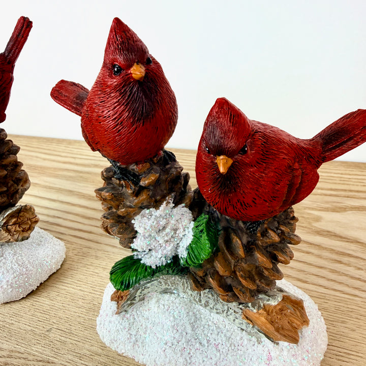 Cardinals Figurine on Pinecone, 2 Styles