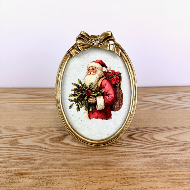 Oval Santa Plaque w/ Bow & Easel, 2 Styles