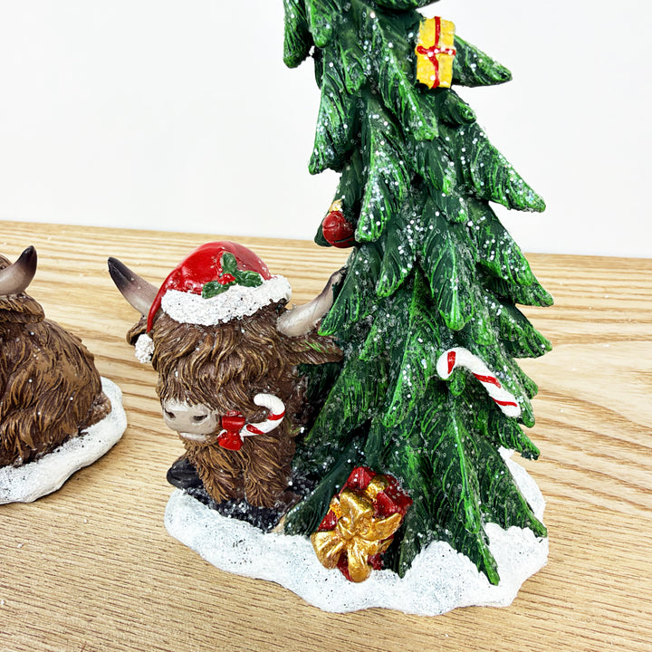 Highland Cow W/ Tree, 2 Styles