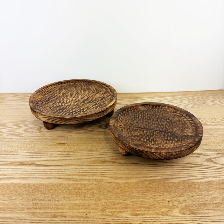 Dark Mango Round Trays With Feet, 2 sizes