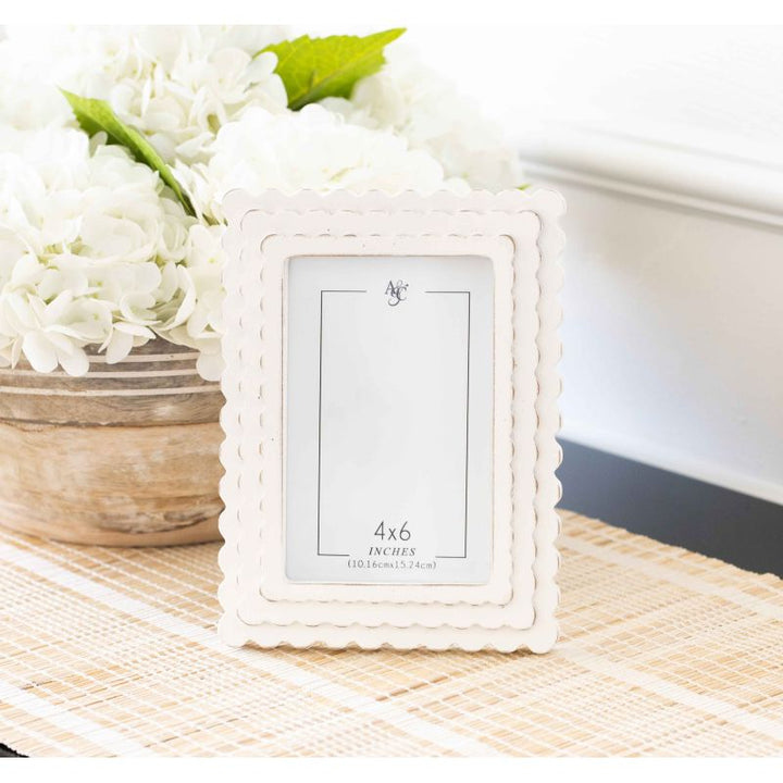 Wood Scallop Photo Frame, 4 sizes, 5 colors