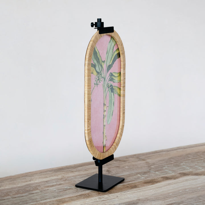Black Metal Adjustable Easel