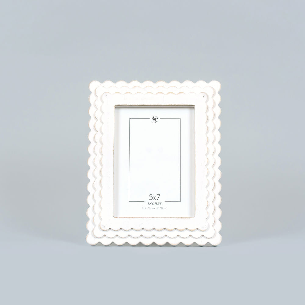 Wooden Scallop Frames