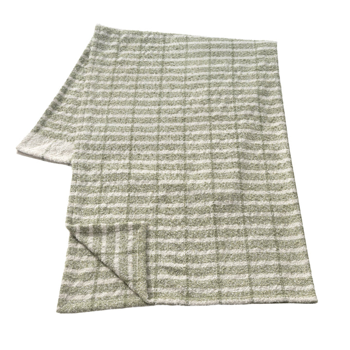 Green and Ivory Patterened Throw